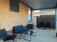 Second Street - Loxton AccommodationStylish 3 bedroom home