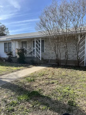 Winnie's Place- Highland Lakes/Hill Country Hotels in Marble Falls