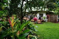 Gilligan's-secluded air-conditioned Cottage Near Gorgeous Beach--TVNC-4189 Hawaiian Organic Noni 주변 호텔