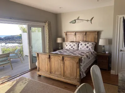 Oceanfront Condo in historic Perkins Cove  Ogunquit, Maine.  Direct oceanfront!