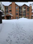 Ground floor entry with ski in/out access to Pico & FREE shuttle to Killington