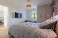 Villa Elisa Bretagne Pool SPA Hotels in Sibiril