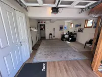 Pet-Friendly modern Home with Sauna, massage chair & Parking, remote office!