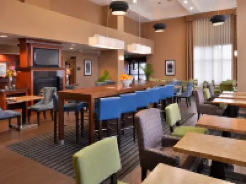 ハンプトン  イン & スイーツ タコマ タコマのホテル