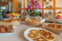 Brit Hotel Confort Castres - breakfast