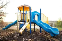 Family/Pet Friendly Walk-in Branson Condo by Sdc with Pool