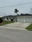 Gulf Access Getaway in Punta Gorda All Aboard The Last Stop Marketplace附近的飯店