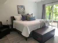 Knob Creek Guest Suite 1 mile from Brevard, NC