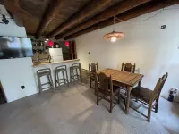 Cozy Mountain Retreat w/Chef's Kitchen