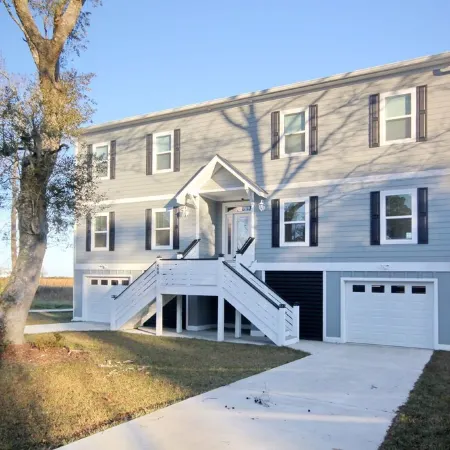 Winyah Bay House! 4 Bedroom/3.5 Bath Home with Magnificent Views