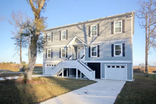 Winyah Bay House! 4 Bedroom/3.5 Bath Home with Magnificent Views