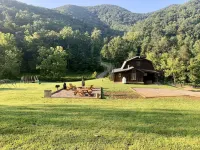 Mountain Creek Lodge located within 20 minutes of Virginia Tech