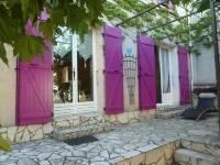 Charming house with gardens in a residential area