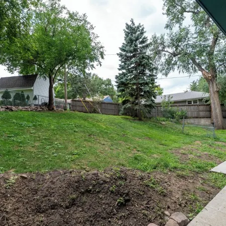 Jaw-dropping artistic mid-century modern home! Close to medical centers