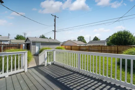 Modern, Sleek, Comfortable & Pet Friendly!