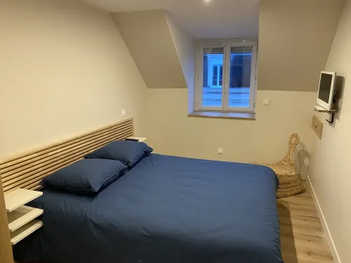 Newly renovated 80 m2 luxury apartment