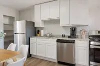 Cute Apt Near Loop - WashU - BJC