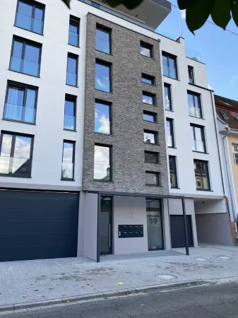 Modern city apartment Отели в г. Нойштадт