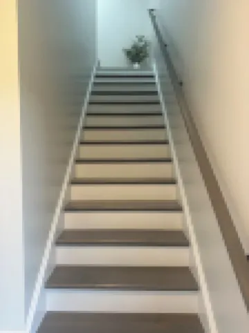 Cozy 2bedroom second floor apartment close to Lycoming College and PCT, WiFi ac