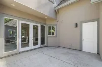 The Salma Plan: 4BR, 3.5BA, 2600 Sq Ft, Near Campus