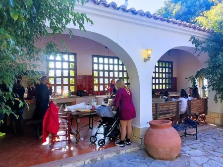 Groups 20-30 people. Beach, pool, private disco, BBQ, chillout, billiards