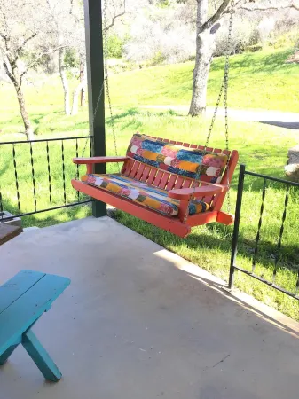 Peaceful, rural Vista Haus