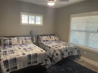 New Home. Completed in August of 2023. This home spared no expense! Hotels in Springdale Township