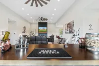 Luxurious Horse Farm Retreat - 3BR/3.5BA Oasis
