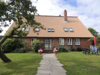 Apartment in the Comfort of a Thatched Old Farmhouse from 1746
