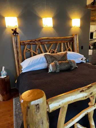 Romantic Retreat for Two: Make A Montana Memory!