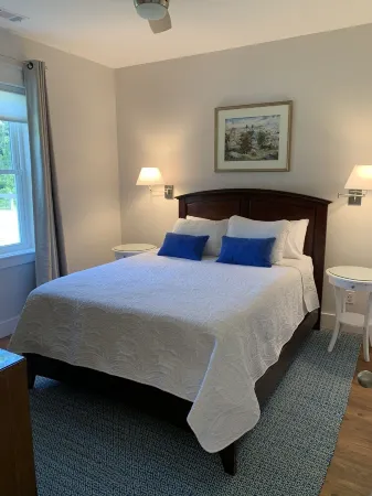 Sweet Cottage, Best Location, Close to Everything, River View Отели рядом с достопримечательностью «Spanish Moss Trail Train Depot»