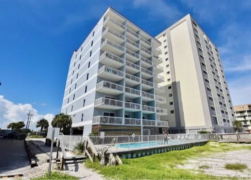 Beautifully decorated beachfront condo!!!