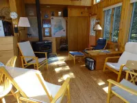 Unique ISLAND Living off the grid -Waterfront cottage