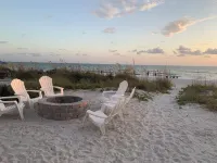 Beachfront House Directly on Soft Sugar White Sandsvrc19-000234 - شاطئ