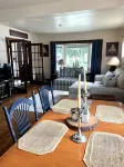 Cozy home near Lake Michigan. Easy drive to Green Bay, Door County & Sheboygan.