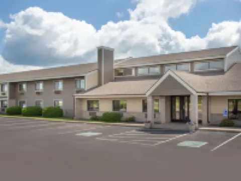 AmericInn by Wyndham Hayward Hotels in Sawyer County