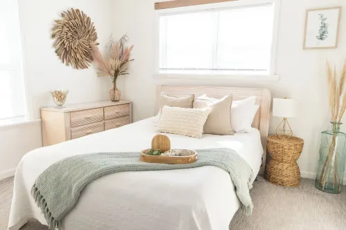 Escape to the Waves, Find Your Serenity Hotels in Kinnakeet