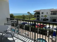 Sea Breeze Escape - Cozy 2B/2B in Direct Oceanfront Complex with Heated Pool