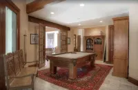 STONEHILL LODGE, SWIM, HIKE, SKI, LUXURY