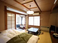 Akashiya فنادق في إيوامي