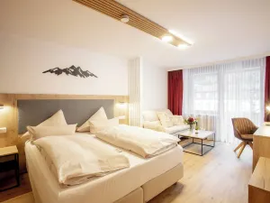 Yachthotel Chiemsee GmbH