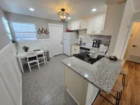 Charming 2-bedroom house in Lubbock TX,  Walking Distance from Texas Tech
