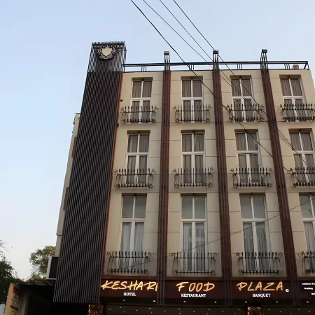 Hotel Keshari Palace Отели рядом с достопримечательностью «Храм Дурга»