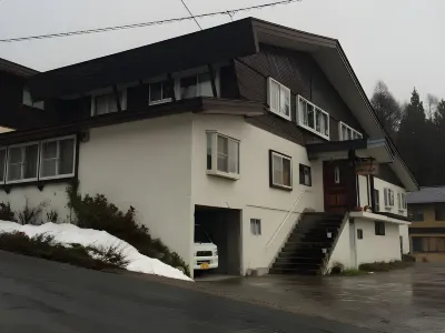 Tsugaike Kogen Guest House Chatelet Yamabiko