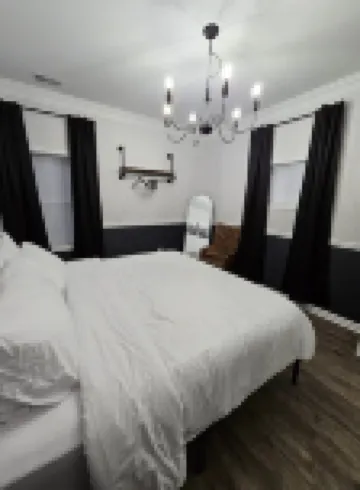 Boxcar Bunker - Downtown living at its finest