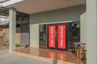RedDoorz Near Hang Nadim Batam Airport