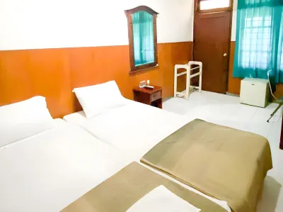 Hotel Shabine Rungkut Mitra RedDoorz