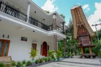 RedDoorz @ Makale Tana Toraja Hotel dekat Pemandian Air Panas Makula