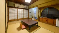 Shokinkan Hotels in Yasugi