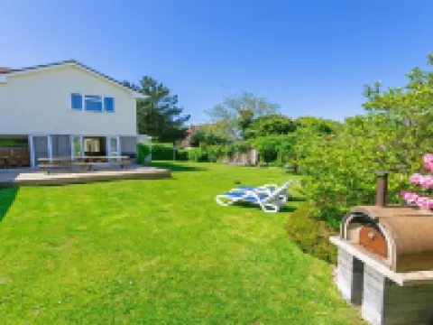Ladywell Sleeps 12|Hot Tub* Pool Table, Pizza Oven Hotels in Croyde